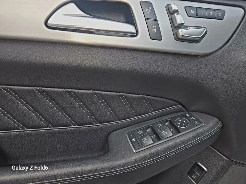 Mercedes-Benz GLE 350 4 MATIC, снимка 10 - Автомобили и джипове - 55923486