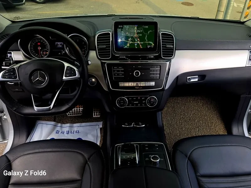 Mercedes-Benz GLE 350 4 MATIC, снимка 15 - Автомобили и джипове - 55923486