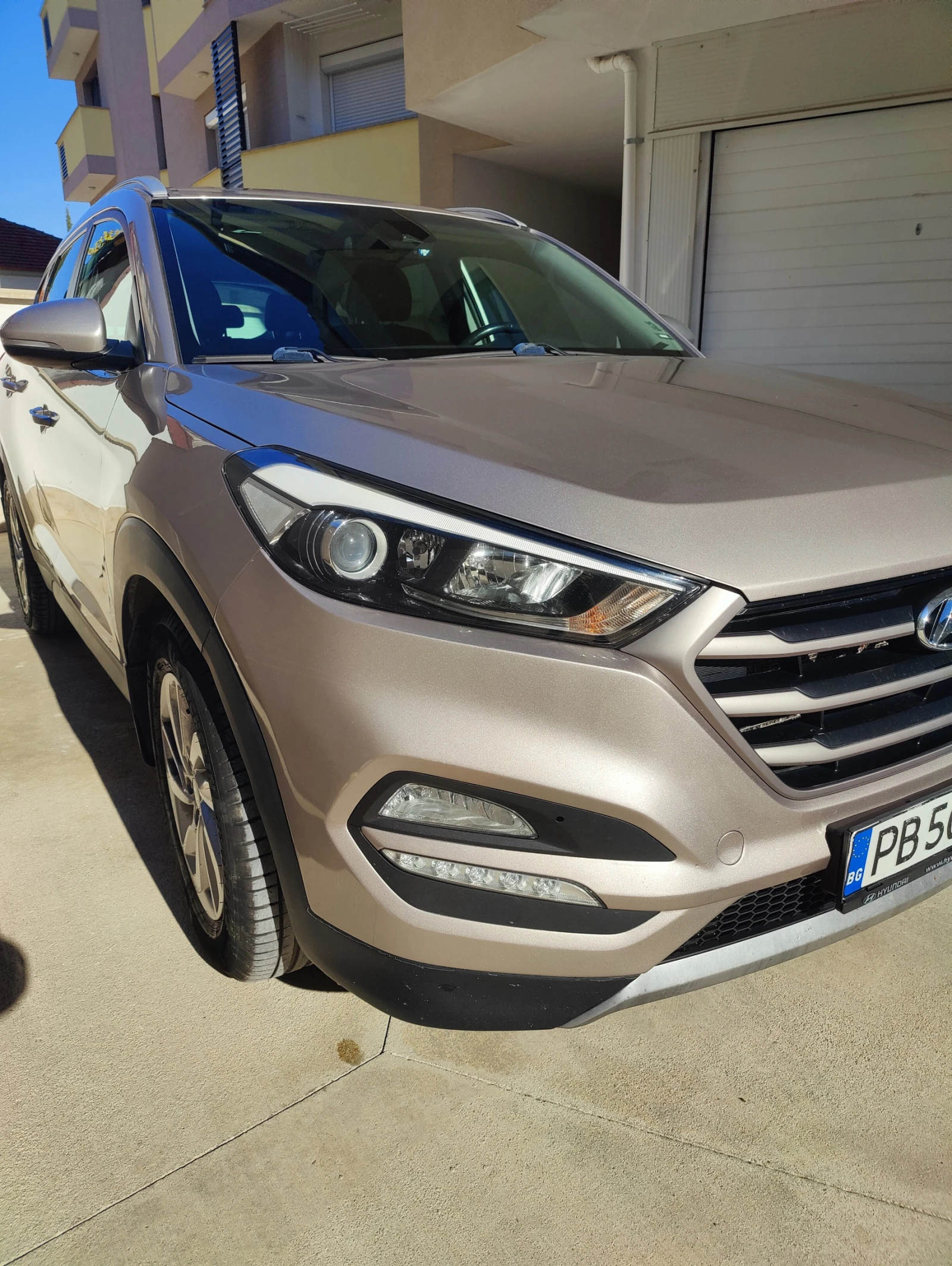 Hyundai Tucson 2.0 CRDI 4WD - изображение 2