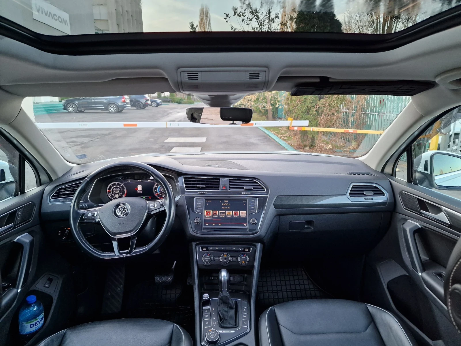 VW Tiguan 2.0TDI 4MOTION R-LINE VIRTUAL COCKPIT  - изображение 10