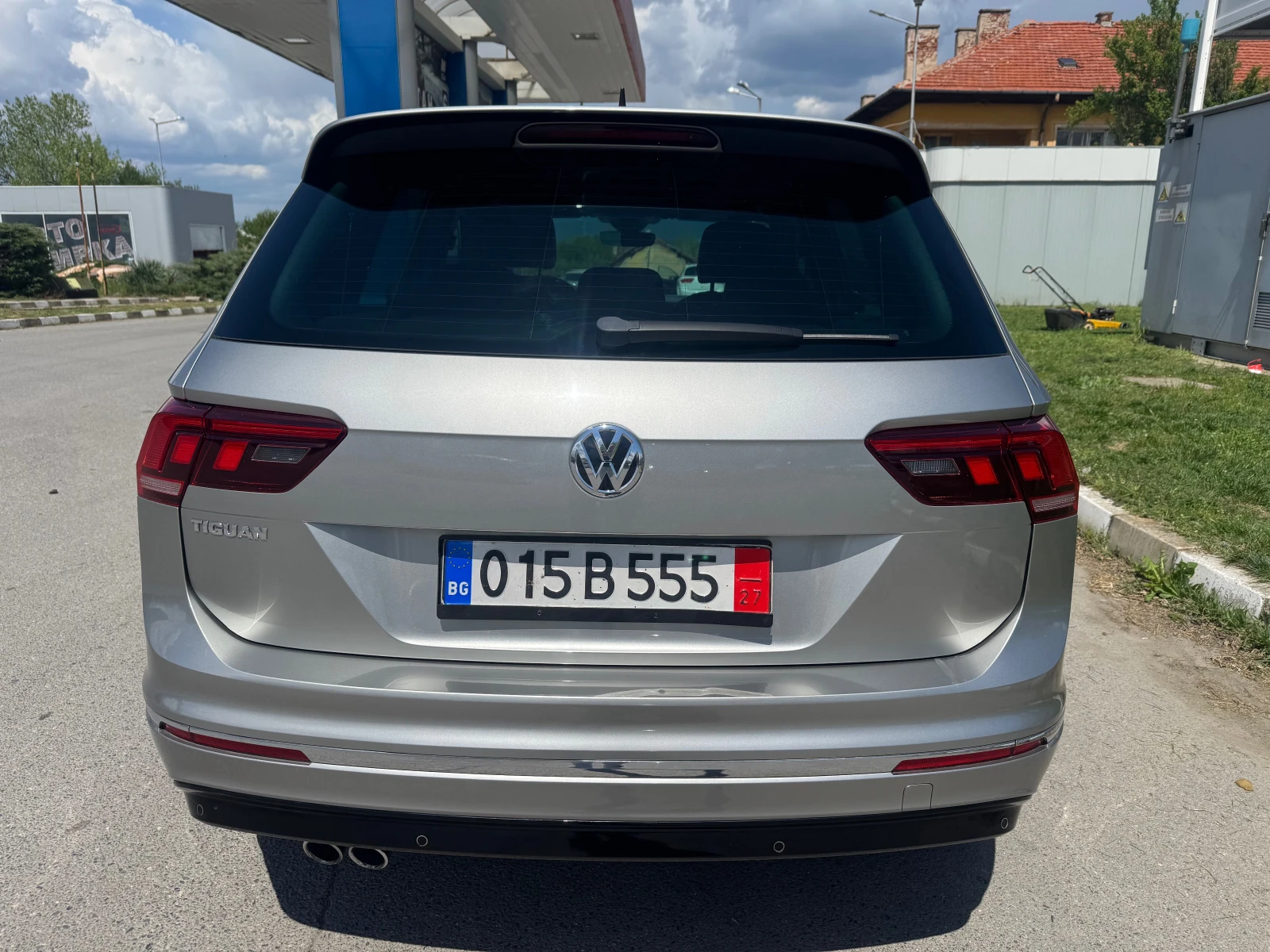 VW Tiguan 2.0 TDI R-Line NAVI EURO 6B - изображение 7