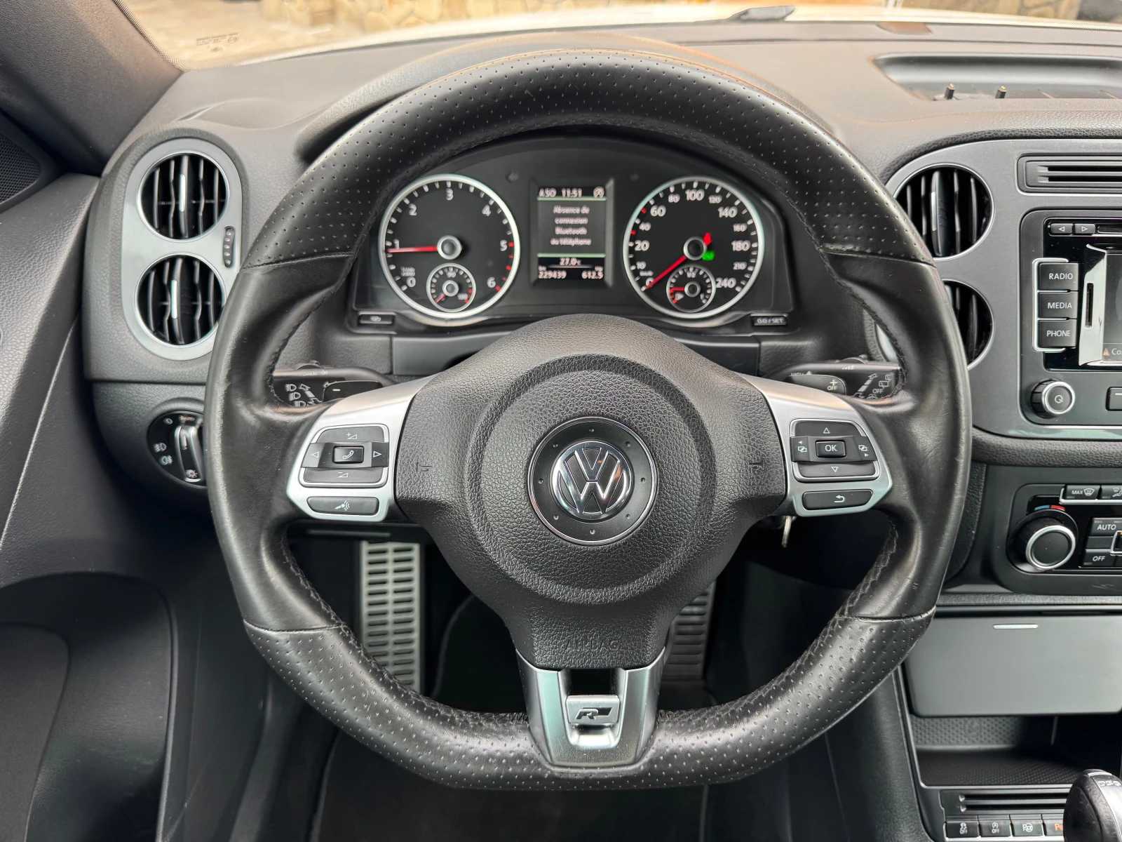 VW Tiguan 2.0TDI* R-LINE* 100%KM* ЛИЗИНГ - изображение 7