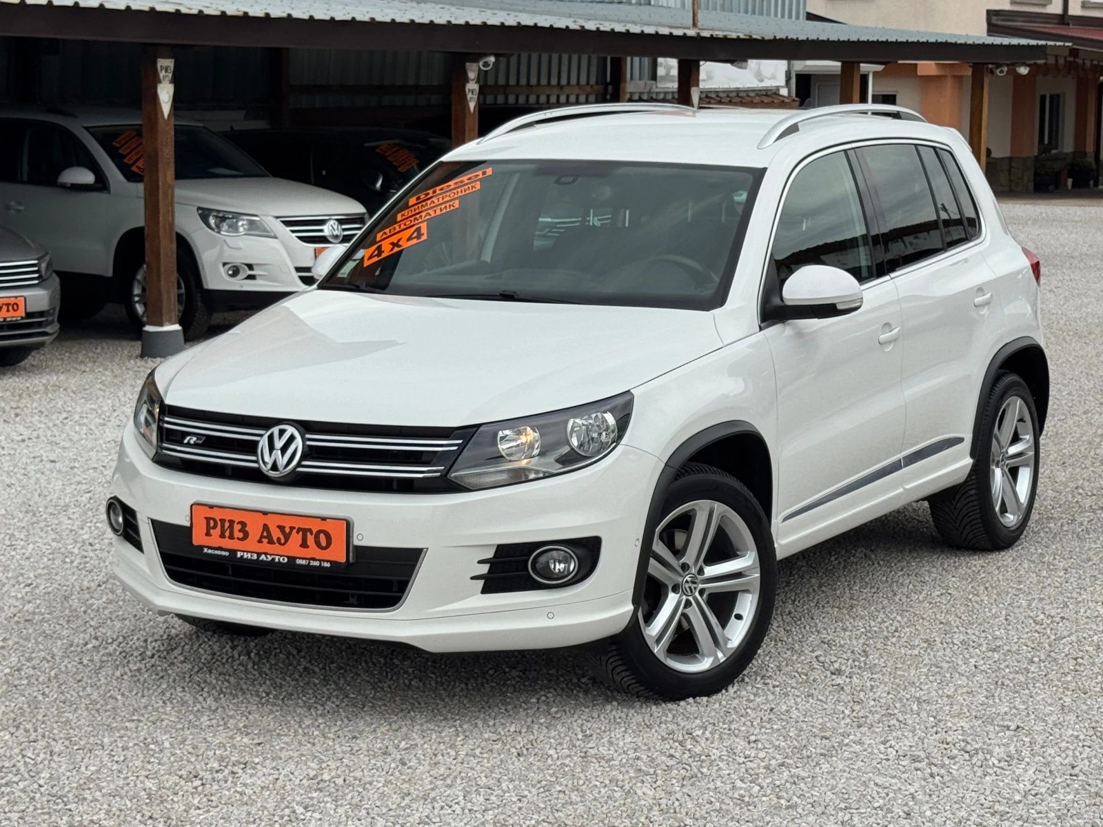 VW Tiguan 2.0TDI* R-LINE* AUT* 100%km* 44* NAVI*  | Mobile.bg   14