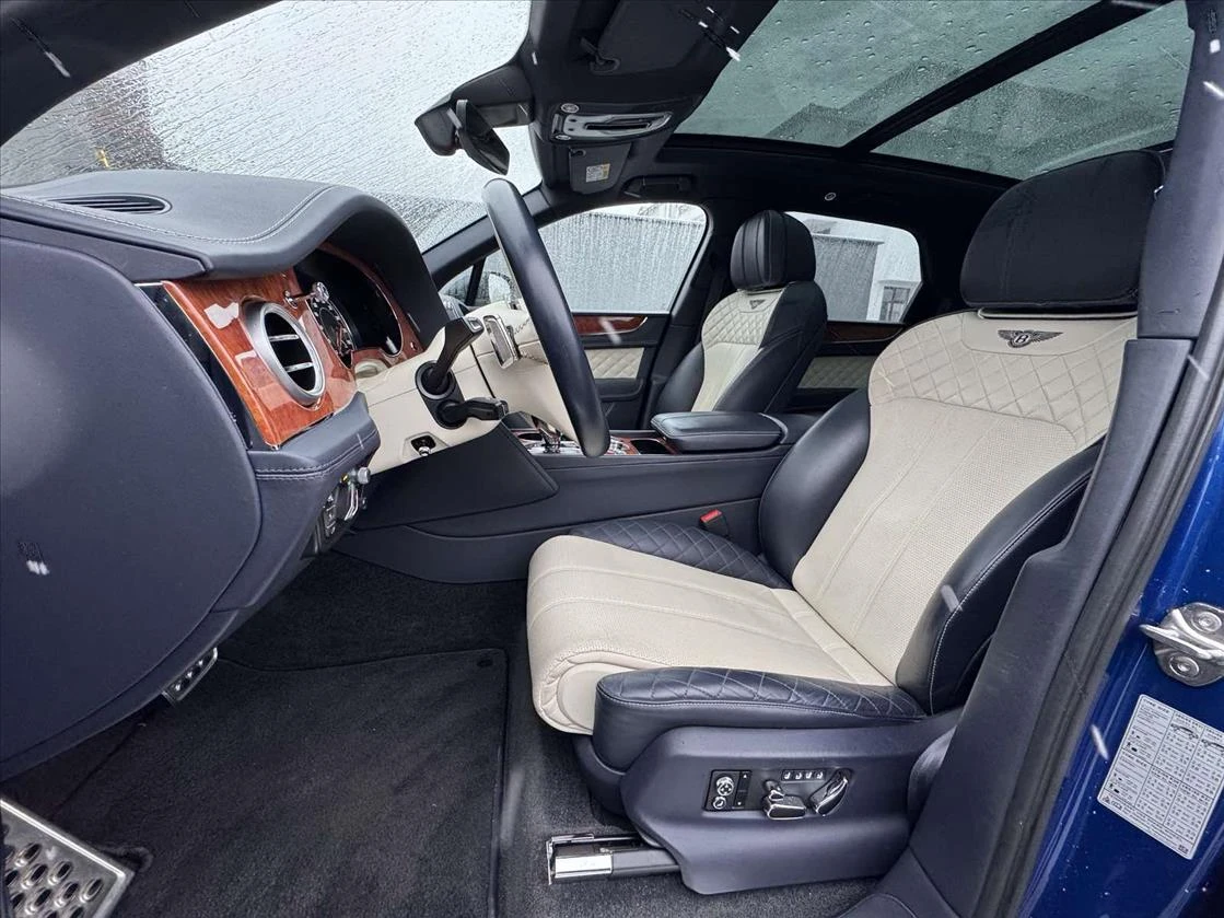 Bentley Bentayga 4.0L V8 - изображение 9