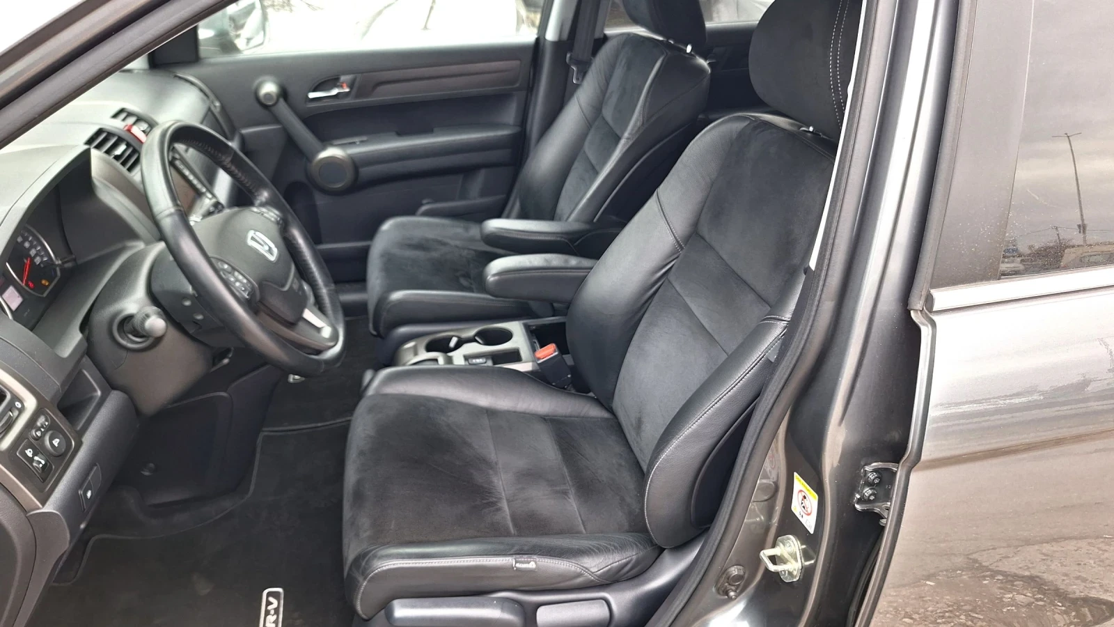 Honda Cr-v 2.0 ФЕЙС-VTEC-4x4-НАВИ-КОЖА-ПОДГРЕВ-КСЕНОН, снимка 8 - Автомобили и джипове - 53892427