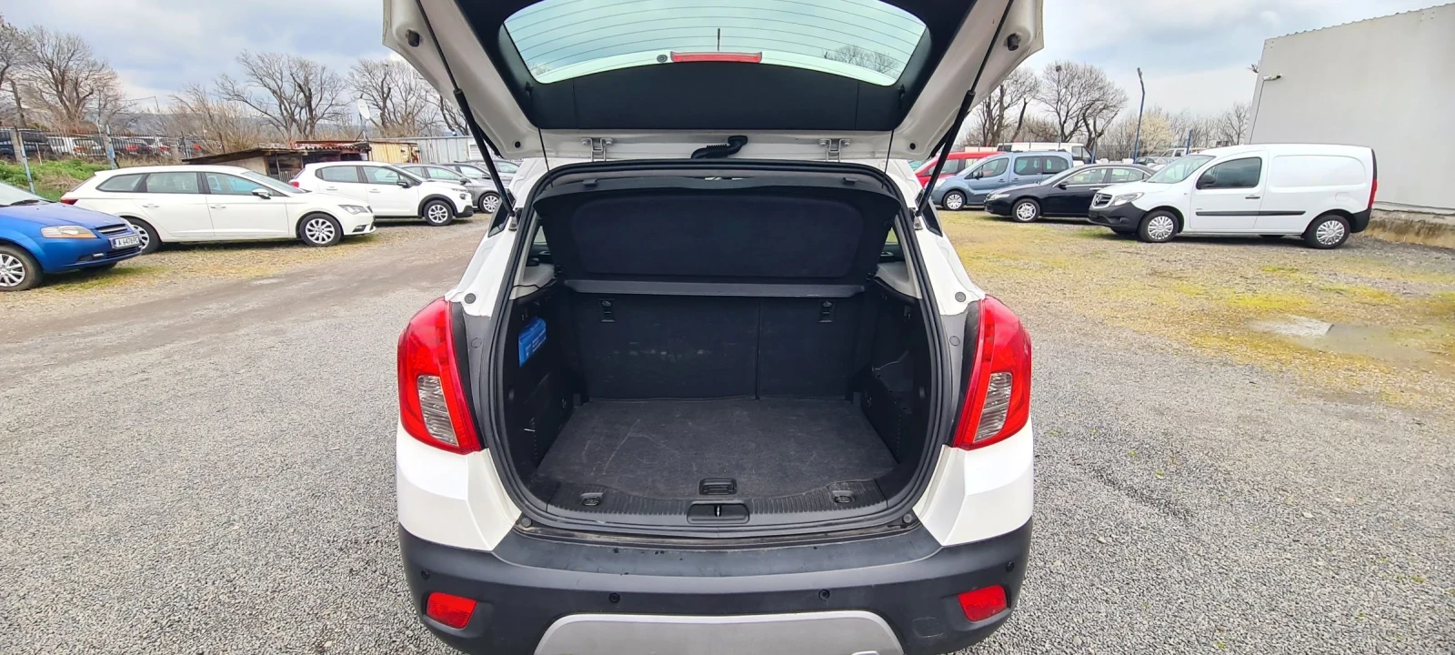 Opel Mokka 1.7 cdti, снимка 12 - Автомобили и джипове - 54044273