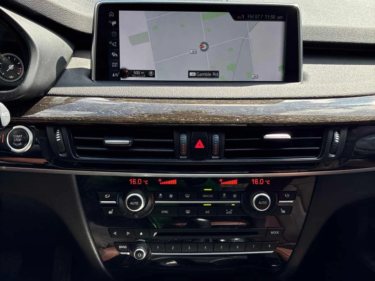 BMW X5 * xDrive35i * CARFAX * ЦЕНА ДО БГ, снимка 8 - Автомобили и джипове - 54143024