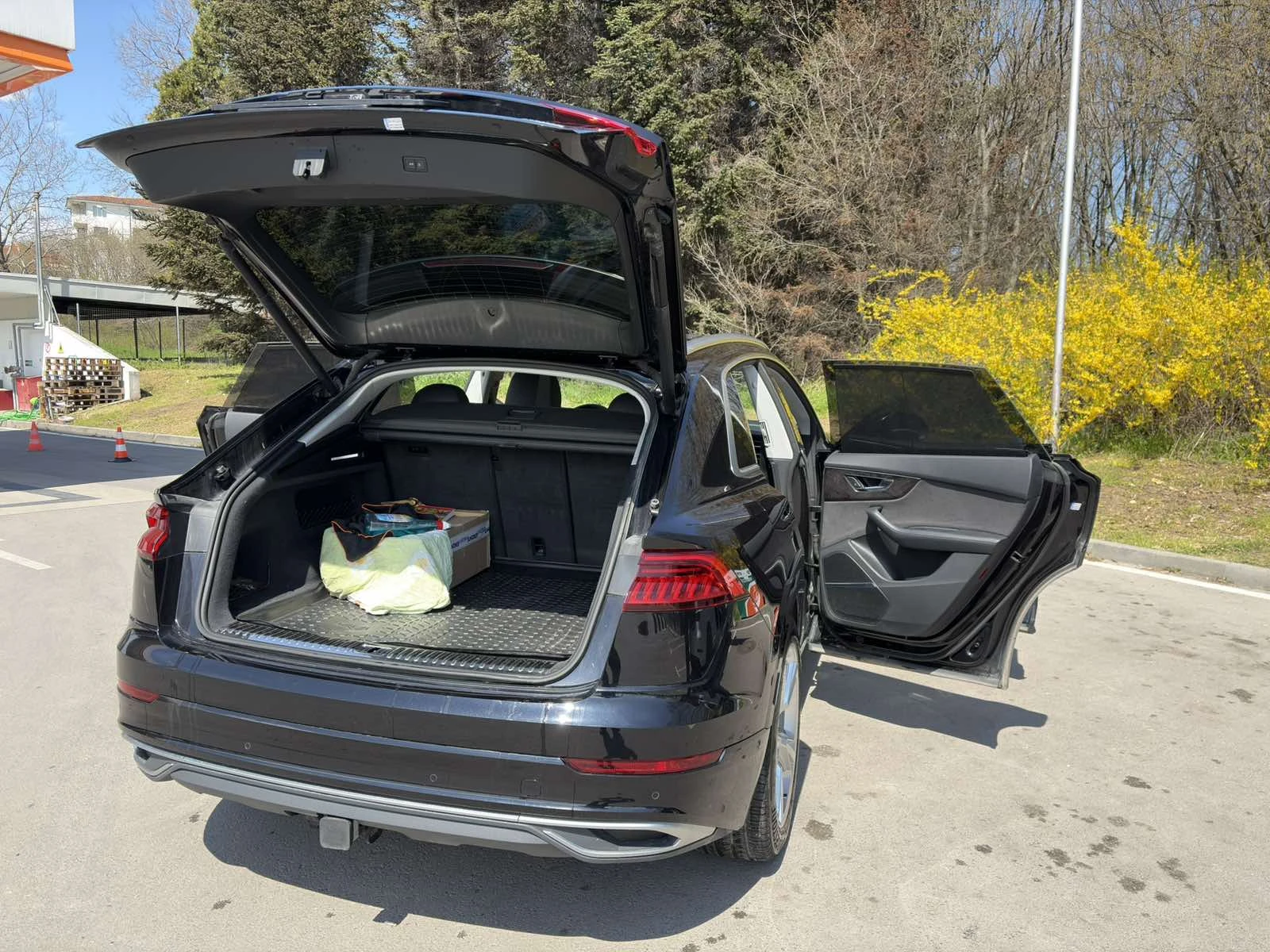 Audi Q8 3.0 TFSI TECHNIK, снимка 8 - Автомобили и джипове - 54248654