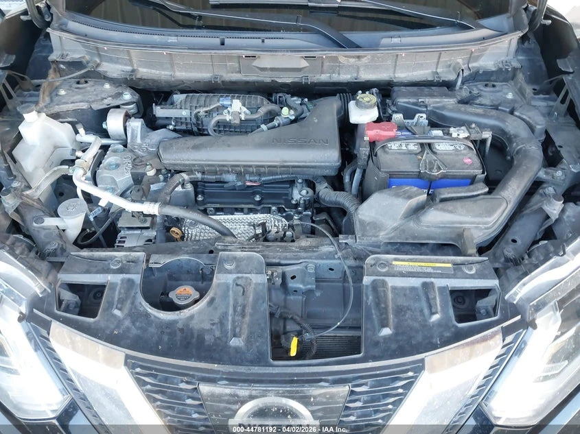 Nissan Rogue 2.5l Sv, снимка 10 - Автомобили и джипове - 54256857