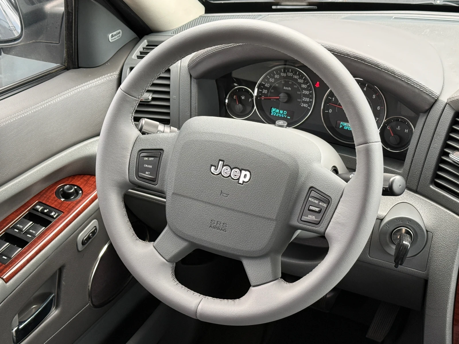 Jeep Grand cherokee 3.0CRD, Кожа, Навигация, * БЪРЗИ И БАВНИ* ТОП!, снимка 9 - Автомобили и джипове - 55090227