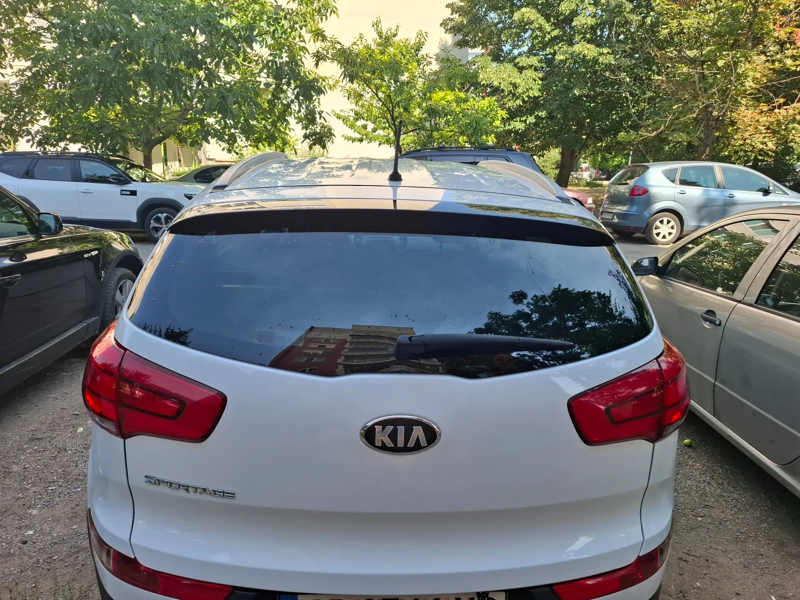 Kia Sportage 1.6 Бензин/Газ, снимка 2 - Автомобили и джипове - 55503722