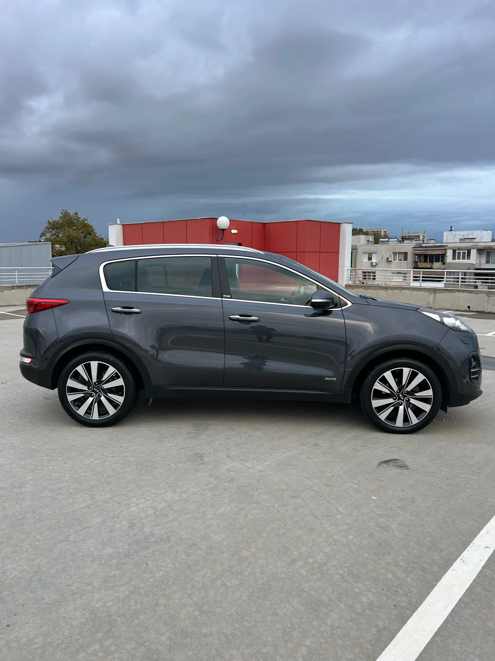 Kia Sportage 2.0 CRDI // 4X4 // ��������� | Mobile.bg � ����������� 2