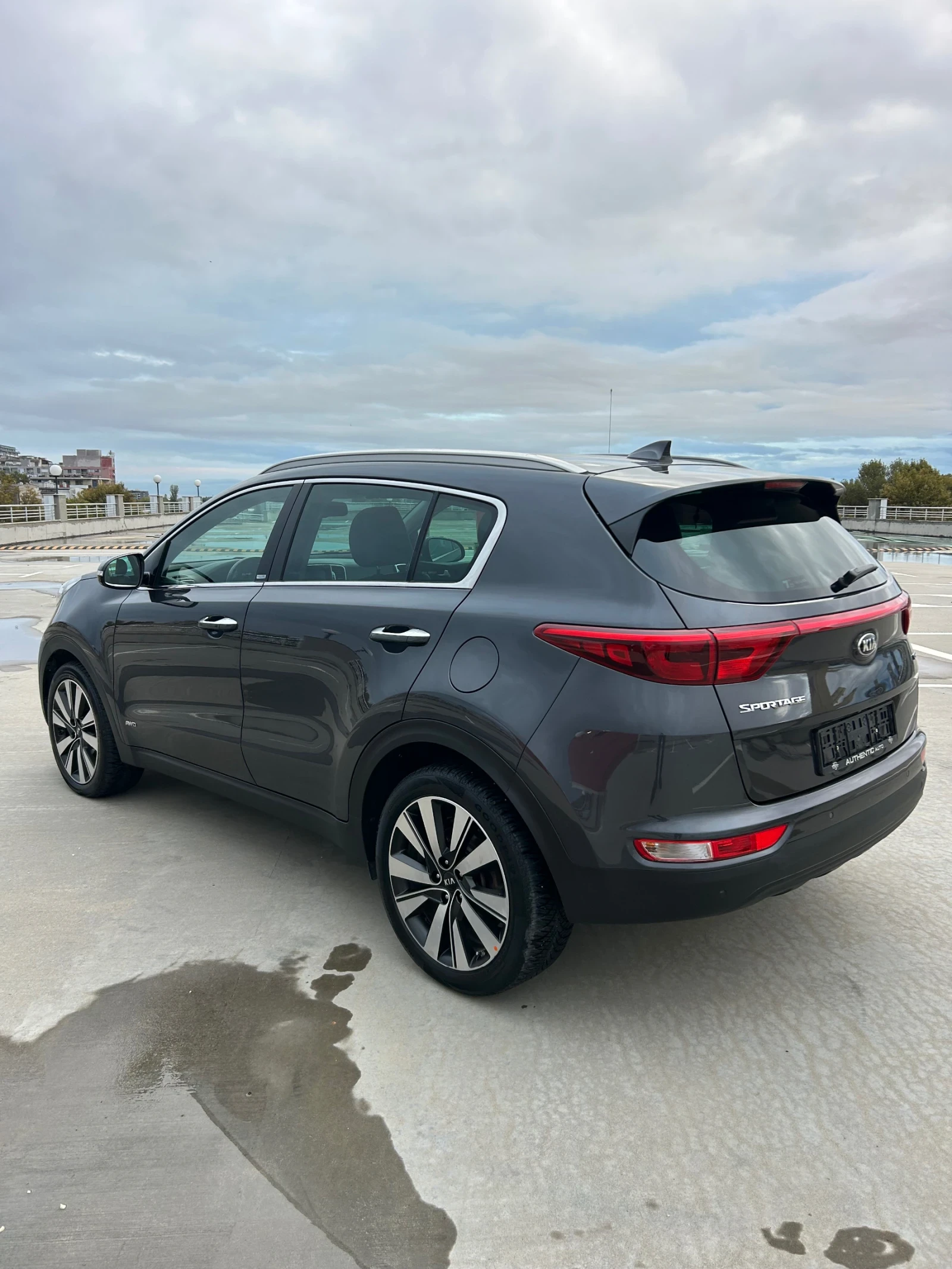 Kia Sportage 2.0 CRDI // 4X4 // ��������� | Mobile.bg � ����������� 5