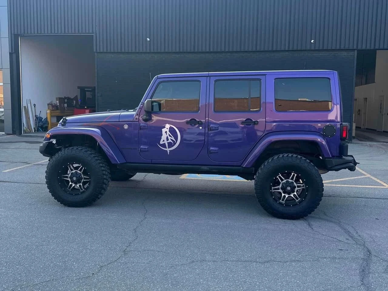 Jeep Wrangler, снимка 3 - Автомобили и джипове - 56737698