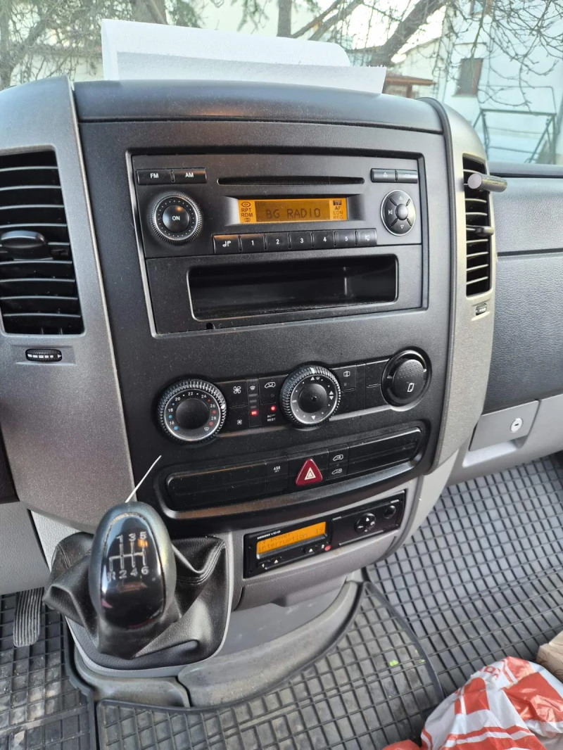 Mercedes-Benz Sprinter 318, снимка 13 - Бусове и автобуси - 53132795