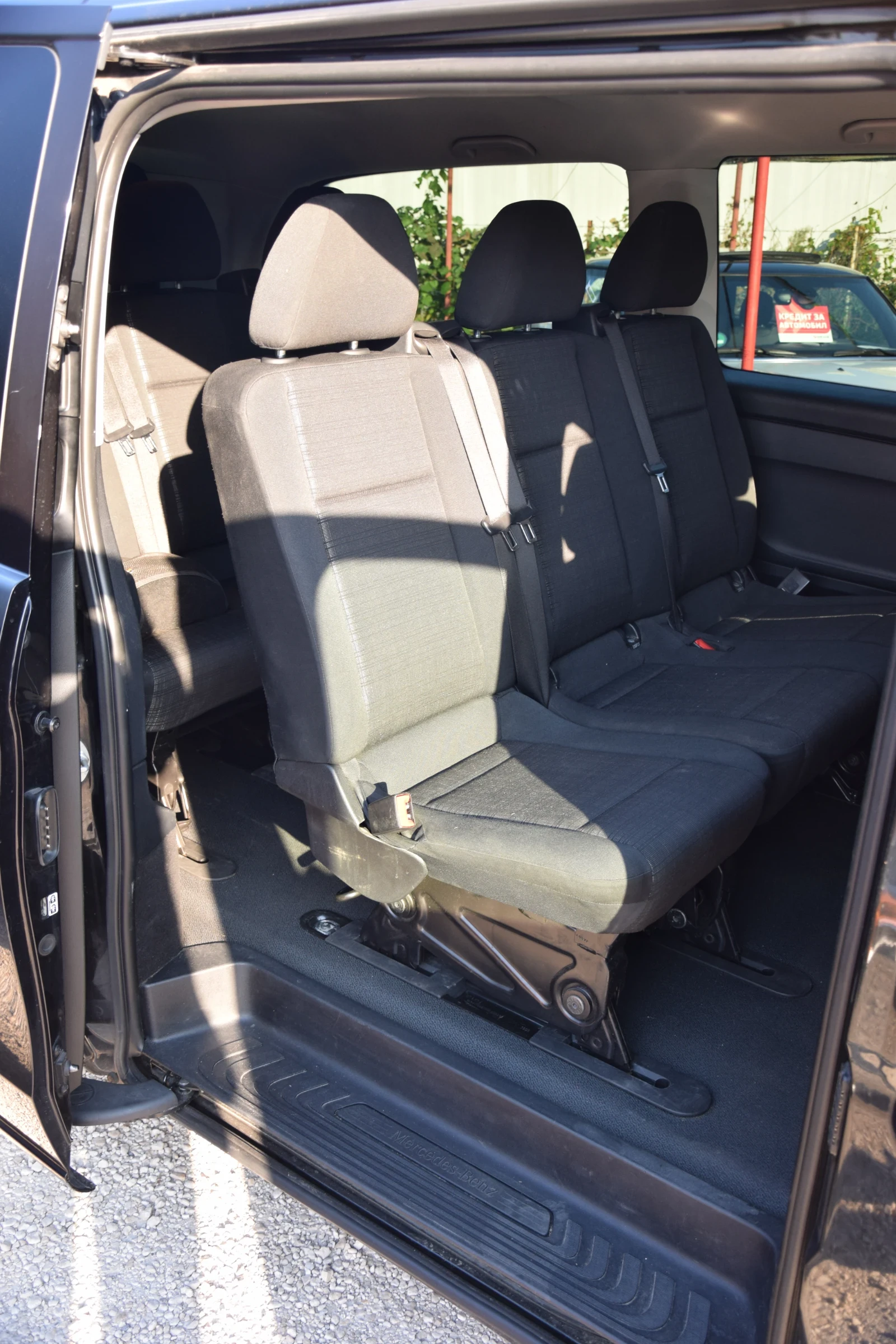 Mercedes-Benz Vito Tourer 116 CDI, снимка 10 - Бусове и автобуси - 56322748
