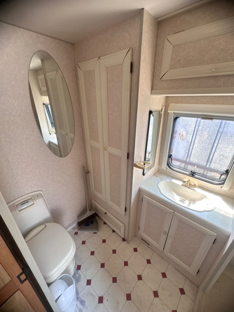 Каравана Bailey Pageant Moselle, снимка 13 - Каравани и кемпери - 51335135