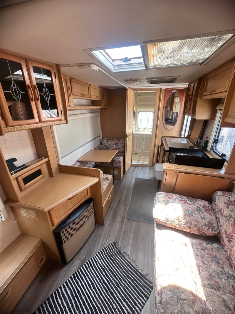 Каравана Bailey Pageant Moselle, снимка 10 - Каравани и кемпери - 51335135