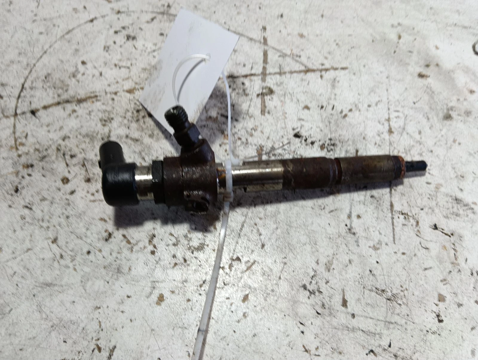 дюза 8200294788 Нисан Кашкай 1.5 DCI