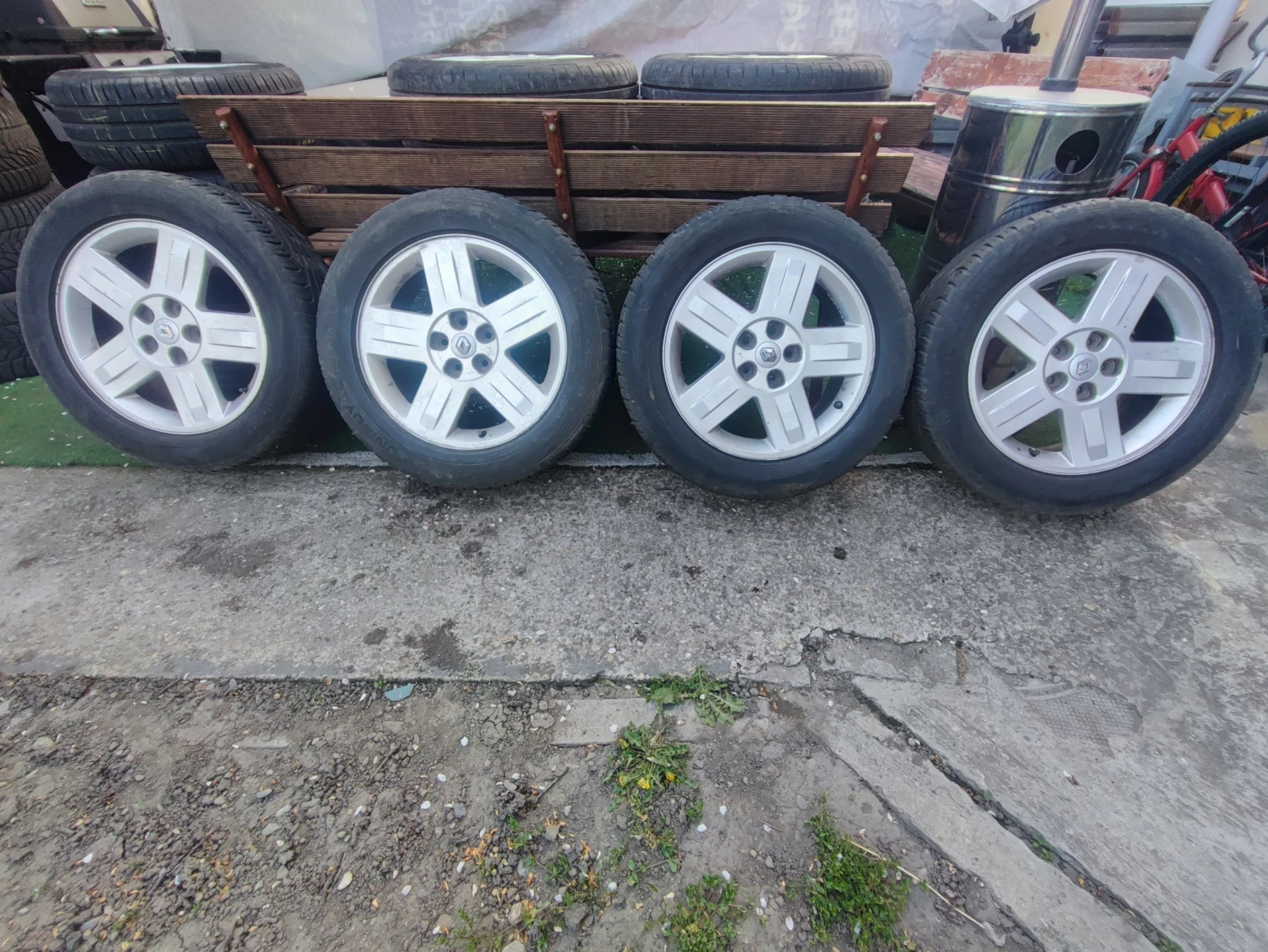 Гуми с джанти Uniroyal 225/55R17