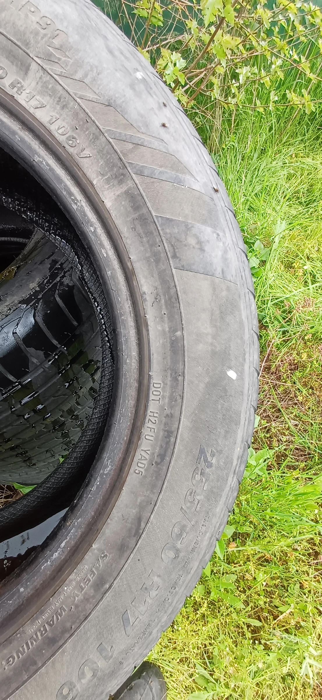 Гуми Летни 255/60R17, снимка 2 - Гуми и джанти - 54487696