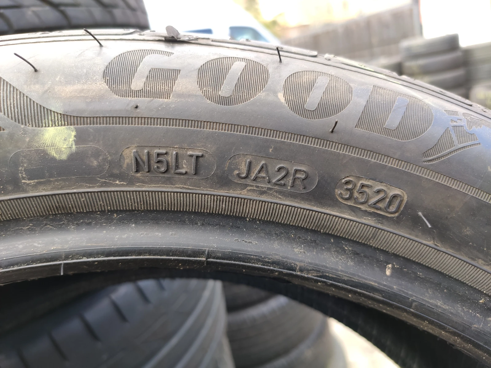Гуми Летни 215/50R19, снимка 10 - Гуми и джанти - 54655540
