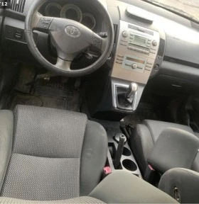 Toyota Corolla verso 2.0 d4d и 1.8 i, снимка 6