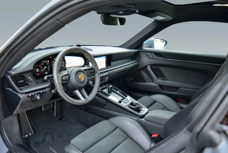 Porsche 911 992 CARRERA 4 GTS/COUPE/CARBON/SPORT CHORNO/BOSE/, снимка 10 - Автомобили и джипове - 47774929