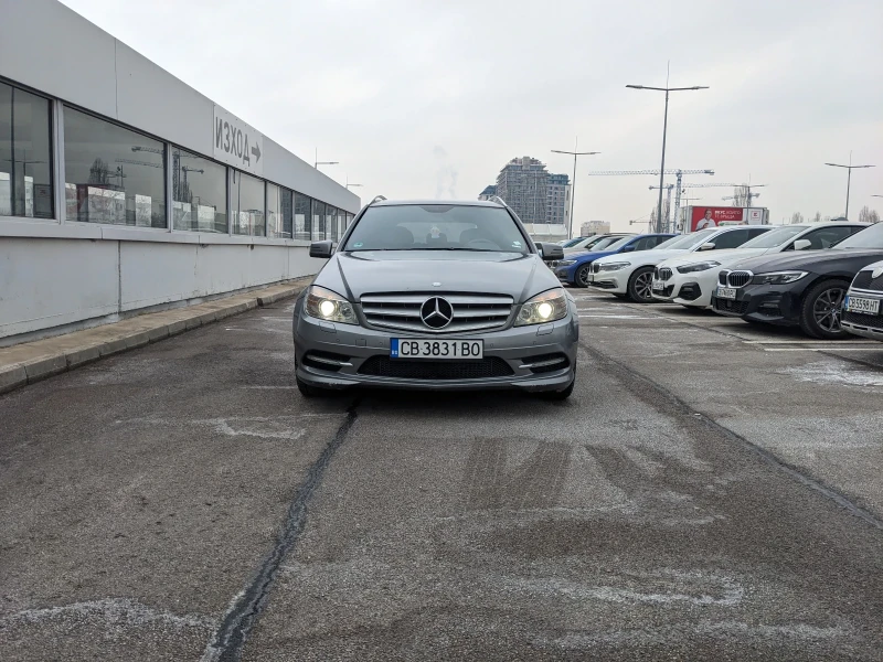 Mercedes-Benz C 220 AMG Line, снимка 8 - Автомобили и джипове - 49330055