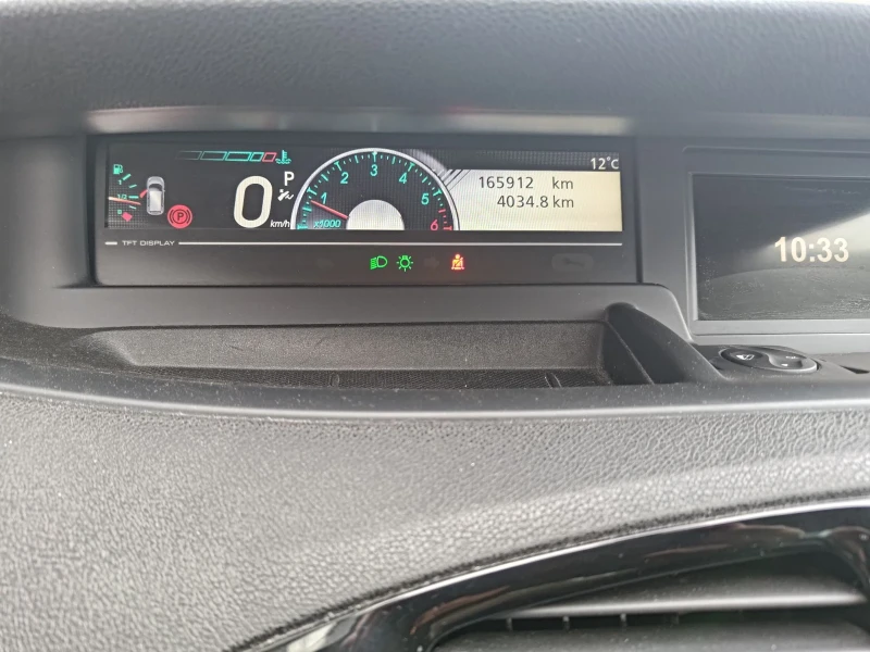Renault Grand scenic, снимка 9 - Автомобили и джипове - 52086081