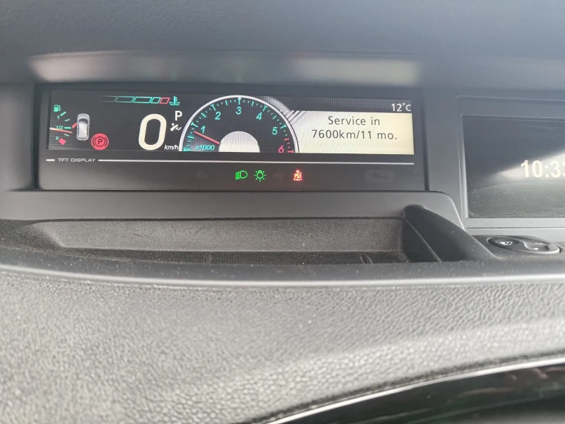 Renault Grand scenic, снимка 14 - Автомобили и джипове - 52086081