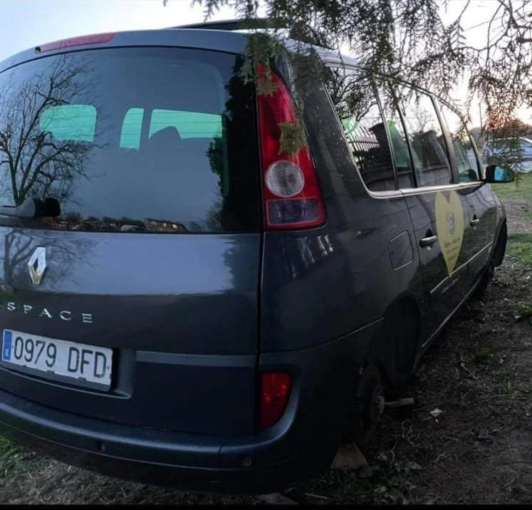 Renault Espace 2.2dci - изображение 2