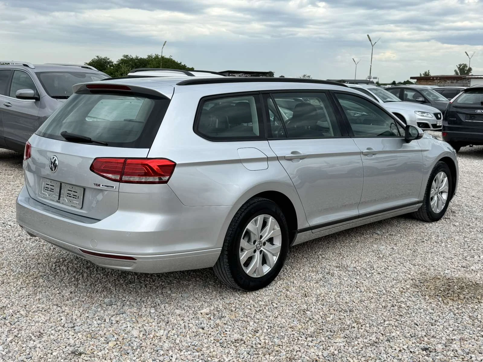 VW Passat 1.6TDI - изображение 4