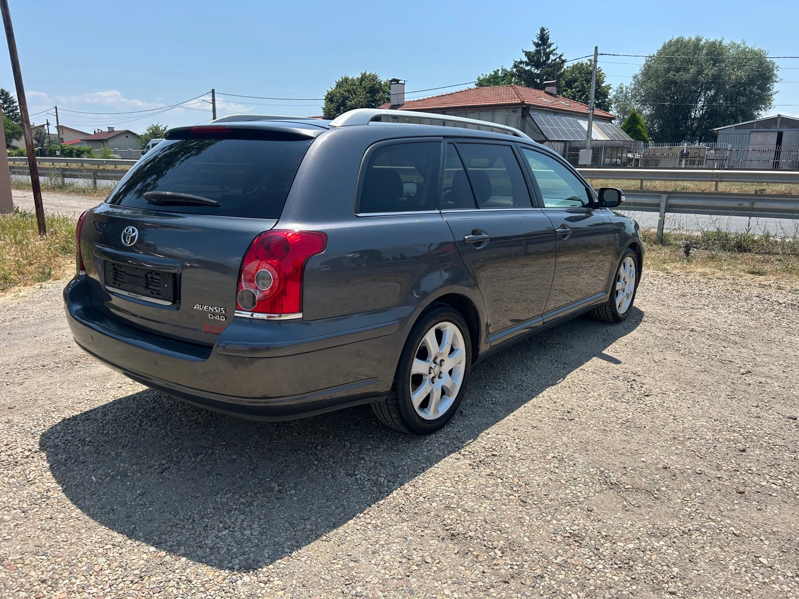 Toyota Avensis 2.0 D4D FACELIFT - изображение 7