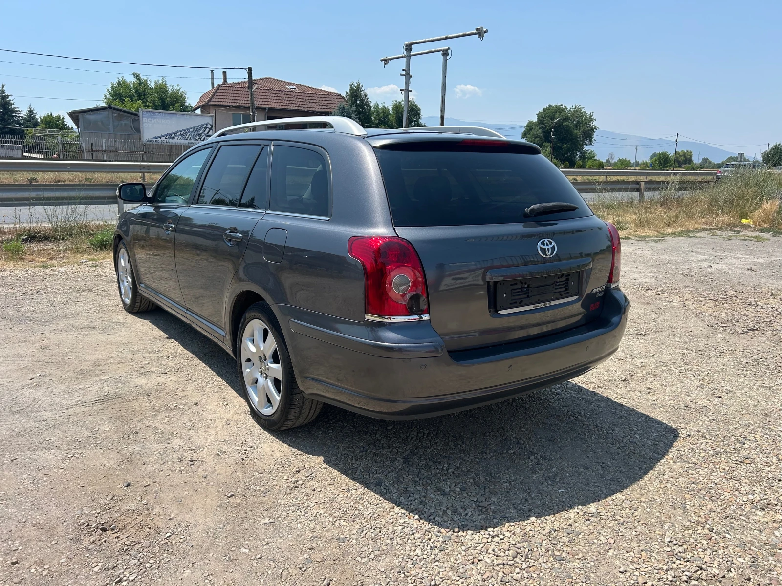 Toyota Avensis 2.0 D4D FACELIFT - изображение 5