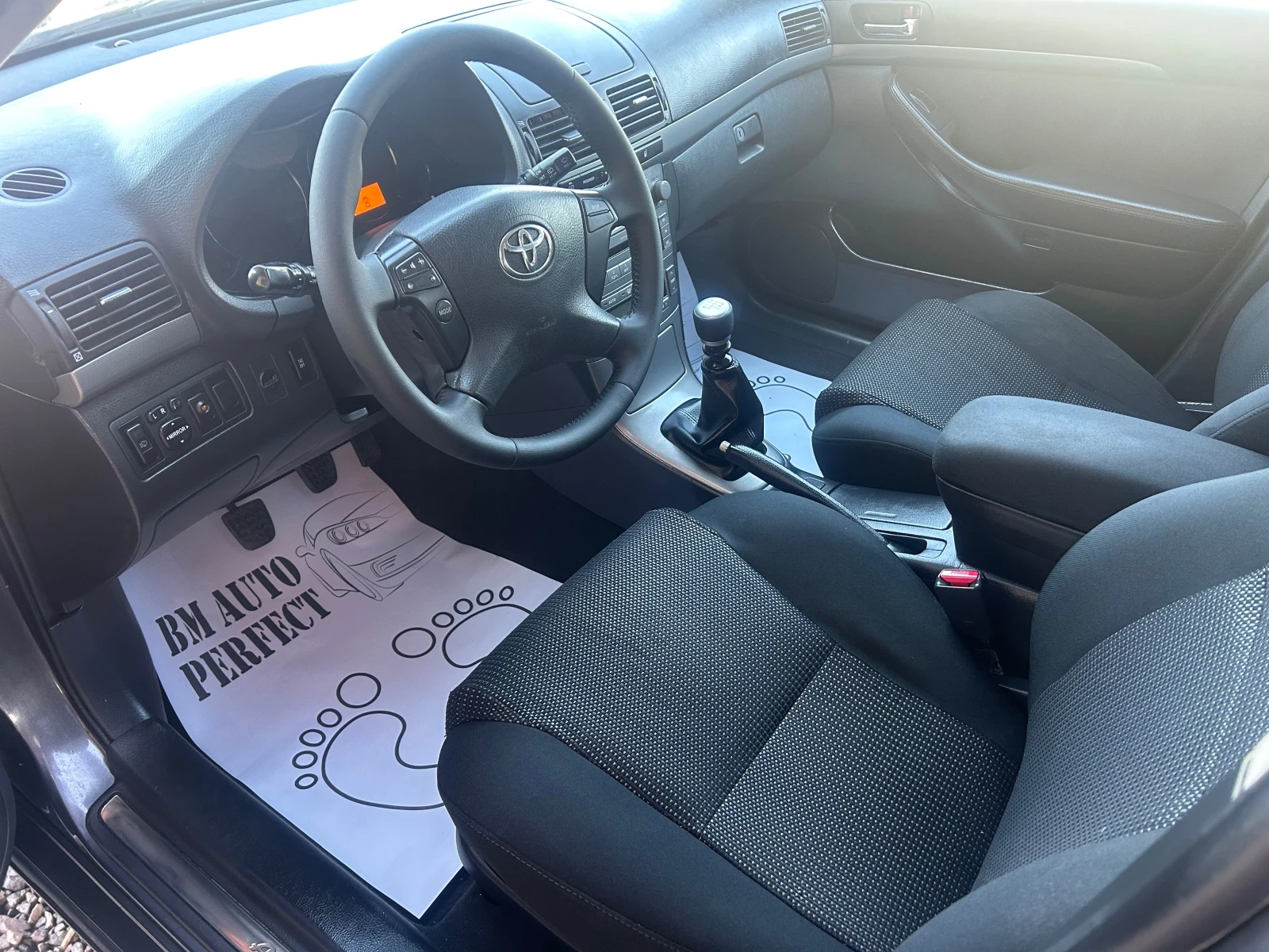 Toyota Avensis 2.0 D4D FACELIFT - изображение 9