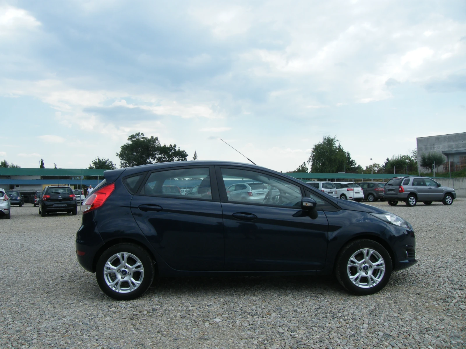 Ford Fiesta 1.4 EURO 6B GAZ инжекцион - изображение 3