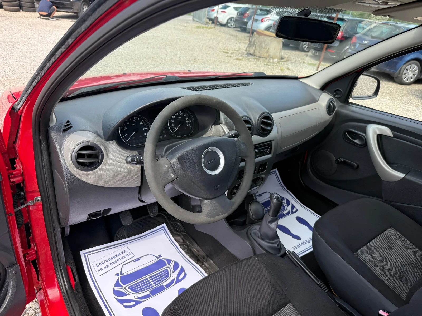 Dacia Sandero 1.2i-75PS-КЛИМАТИК - изображение 10