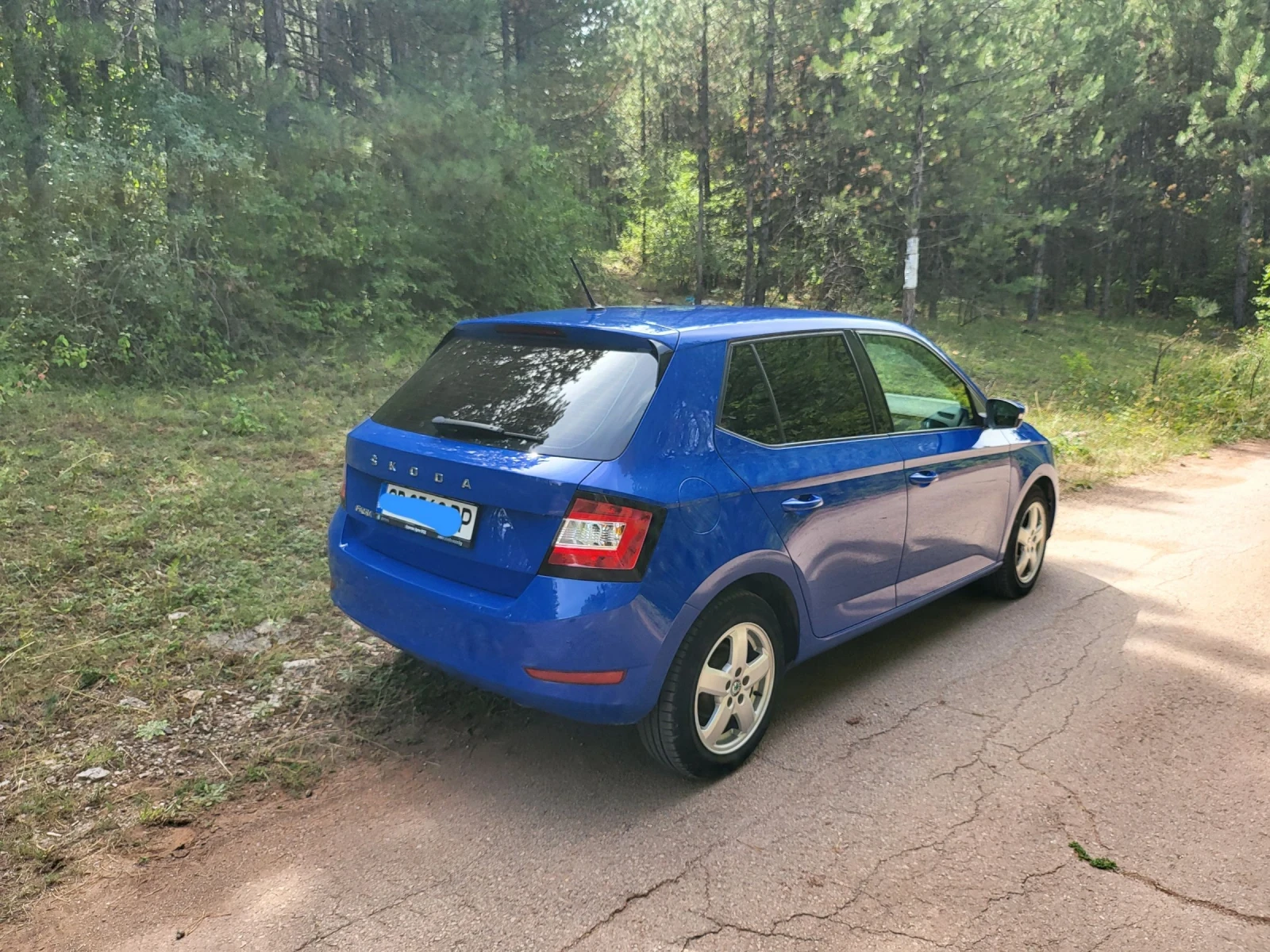 Skoda Fabia 1.0 mpi Facelift 86 000km - изображение 7