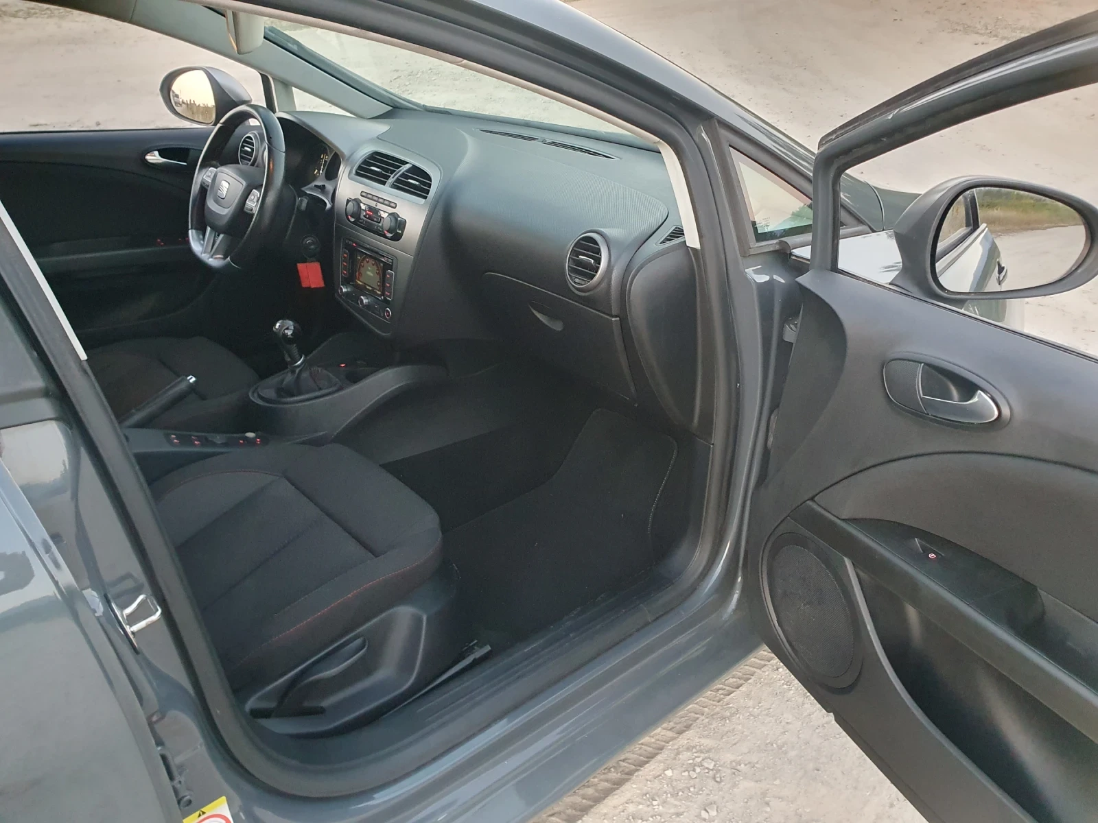 Seat Leon TDI  FR - изображение 6