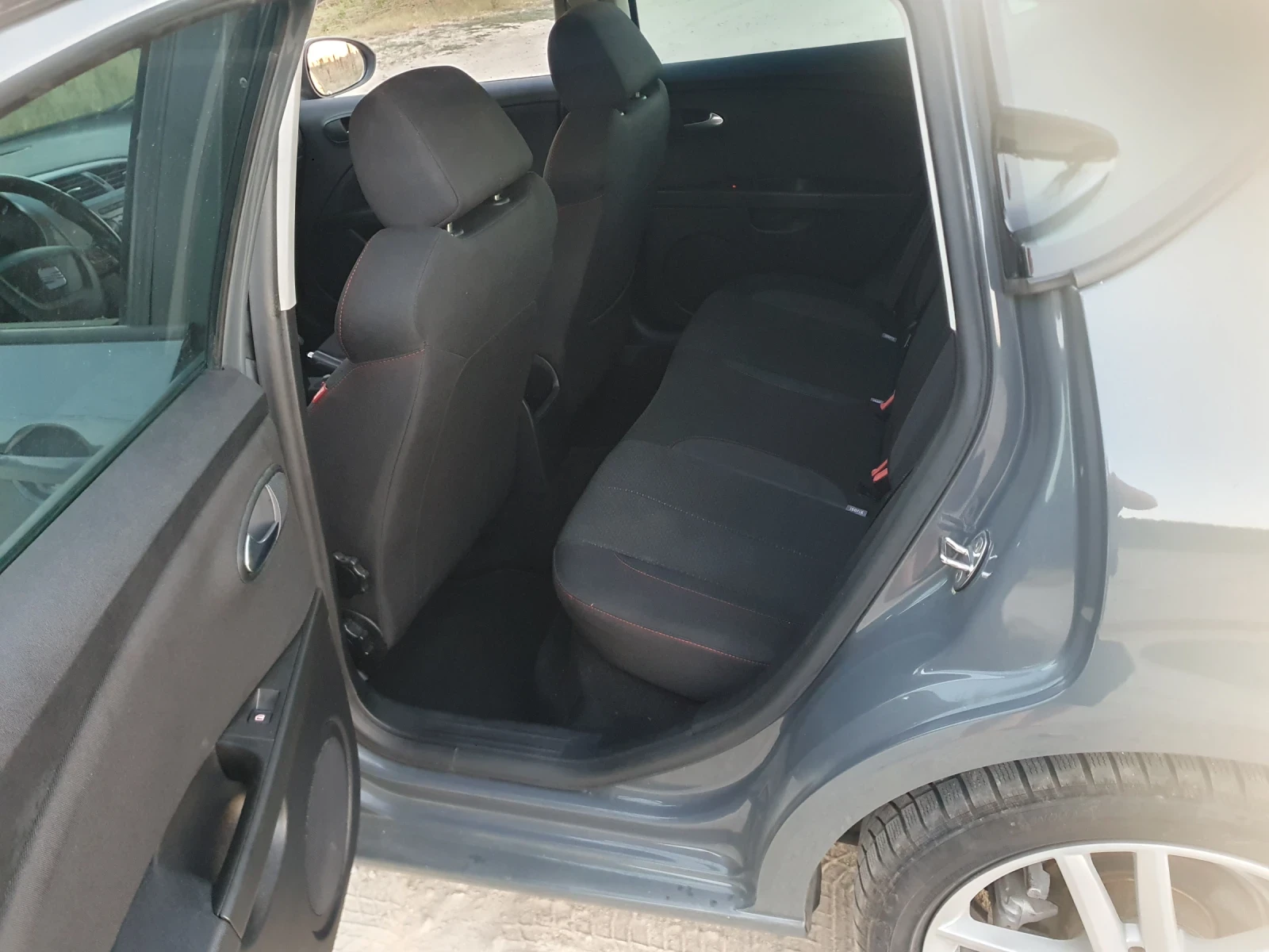 Seat Leon TDI  FR - изображение 10