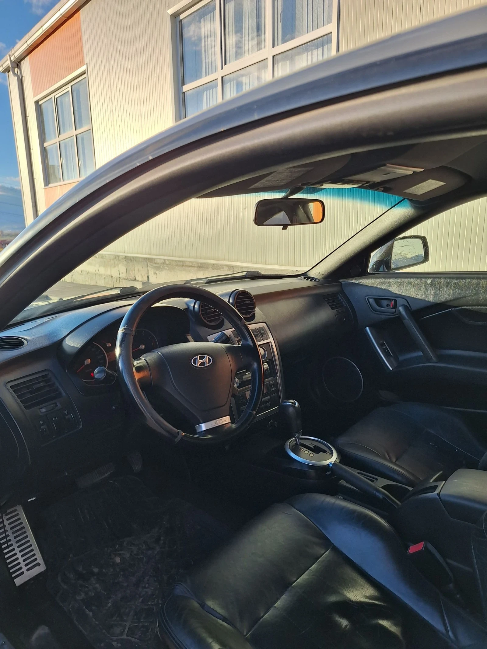 Hyundai Coupe  - изображение 7