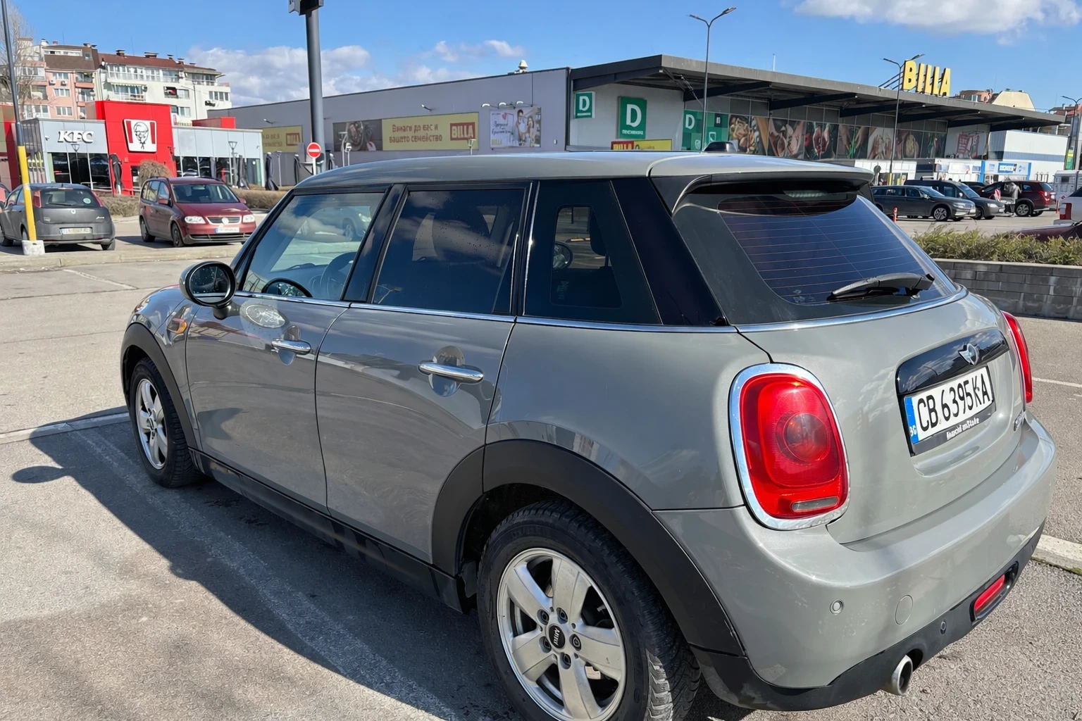 Mini D one, снимка 3 - Автомобили и джипове - 53757103