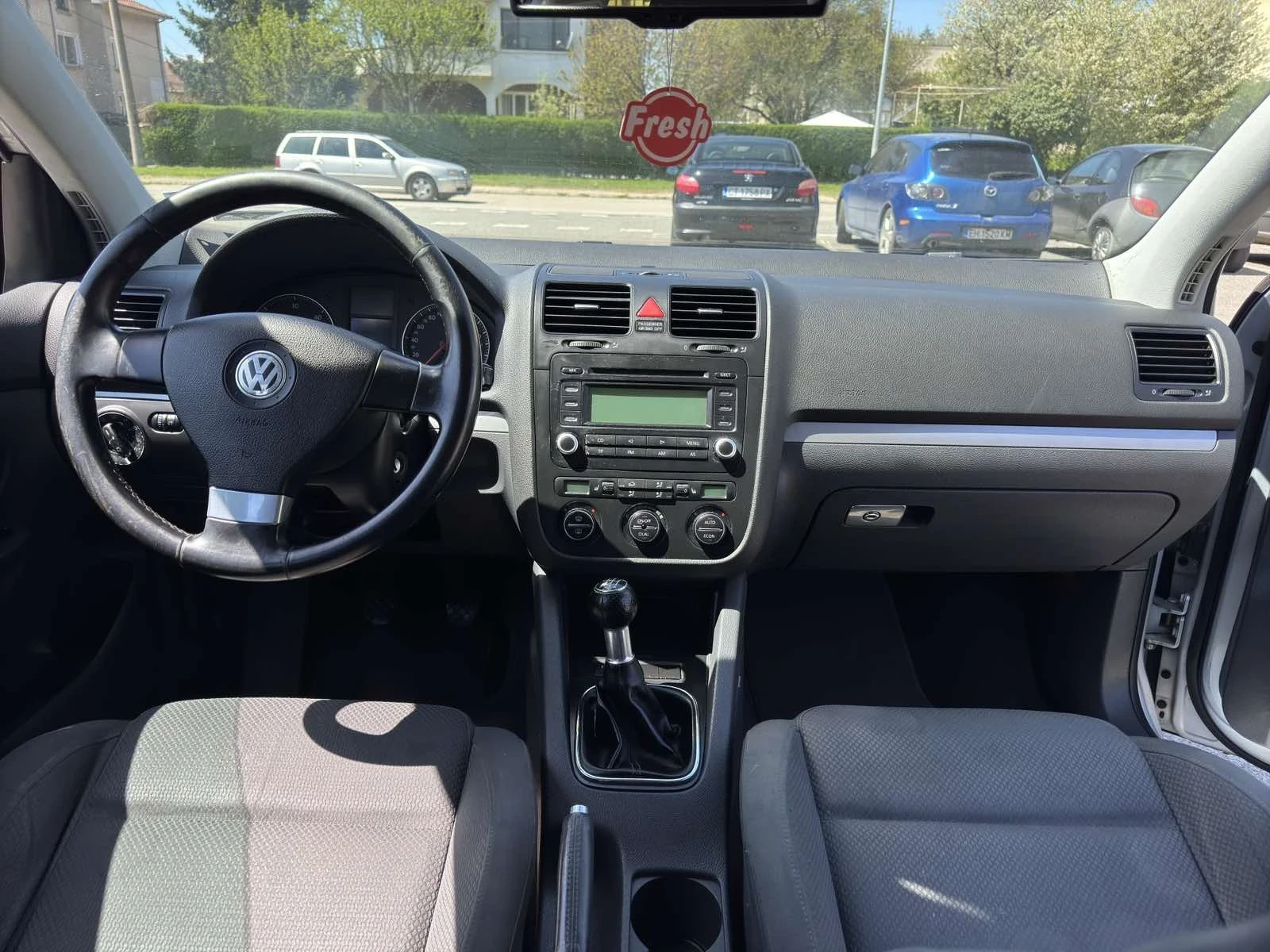 VW Golf, снимка 7 - Автомобили и джипове - 53802877