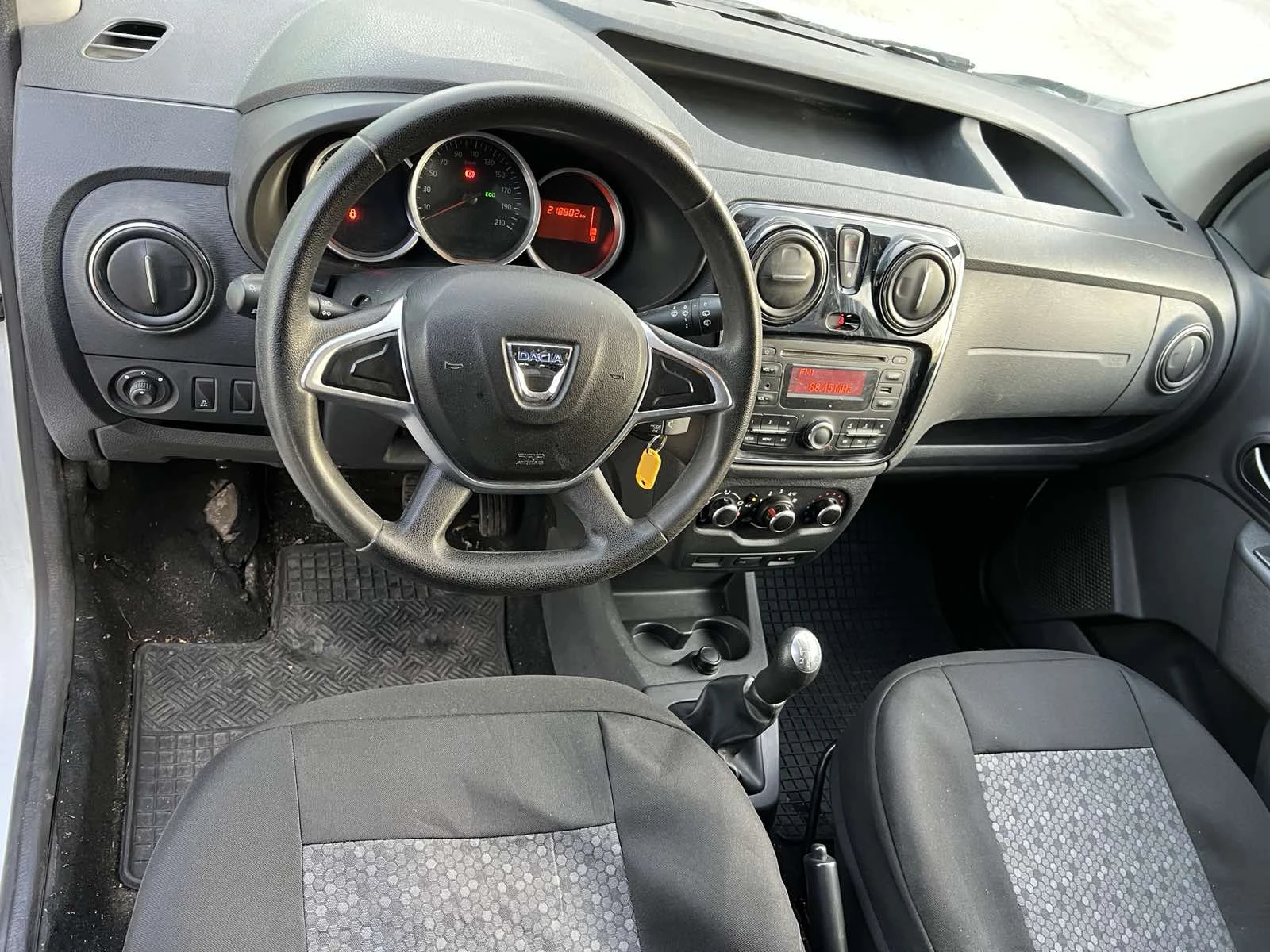 Dacia Dokker �� ����� ��������, ��� ������� | Mobile.bg � ����������� 10