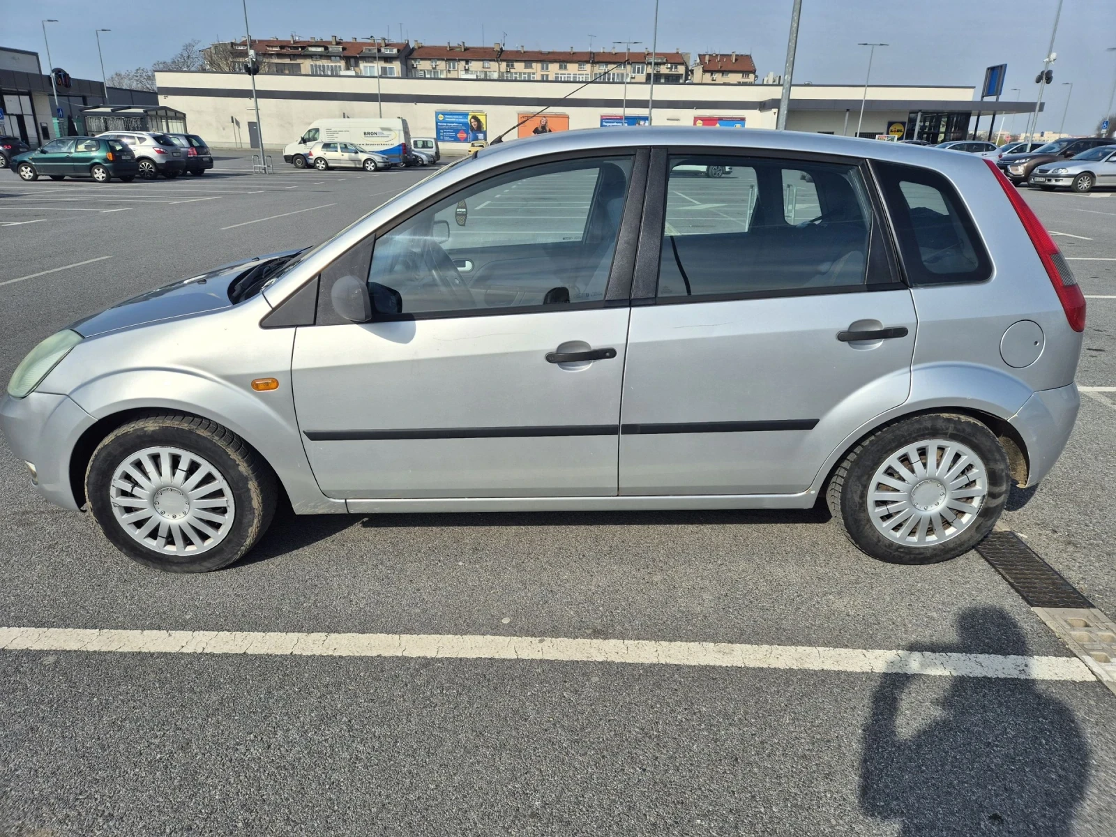 Ford Fiesta, снимка 3 - Автомобили и джипове - 53982680