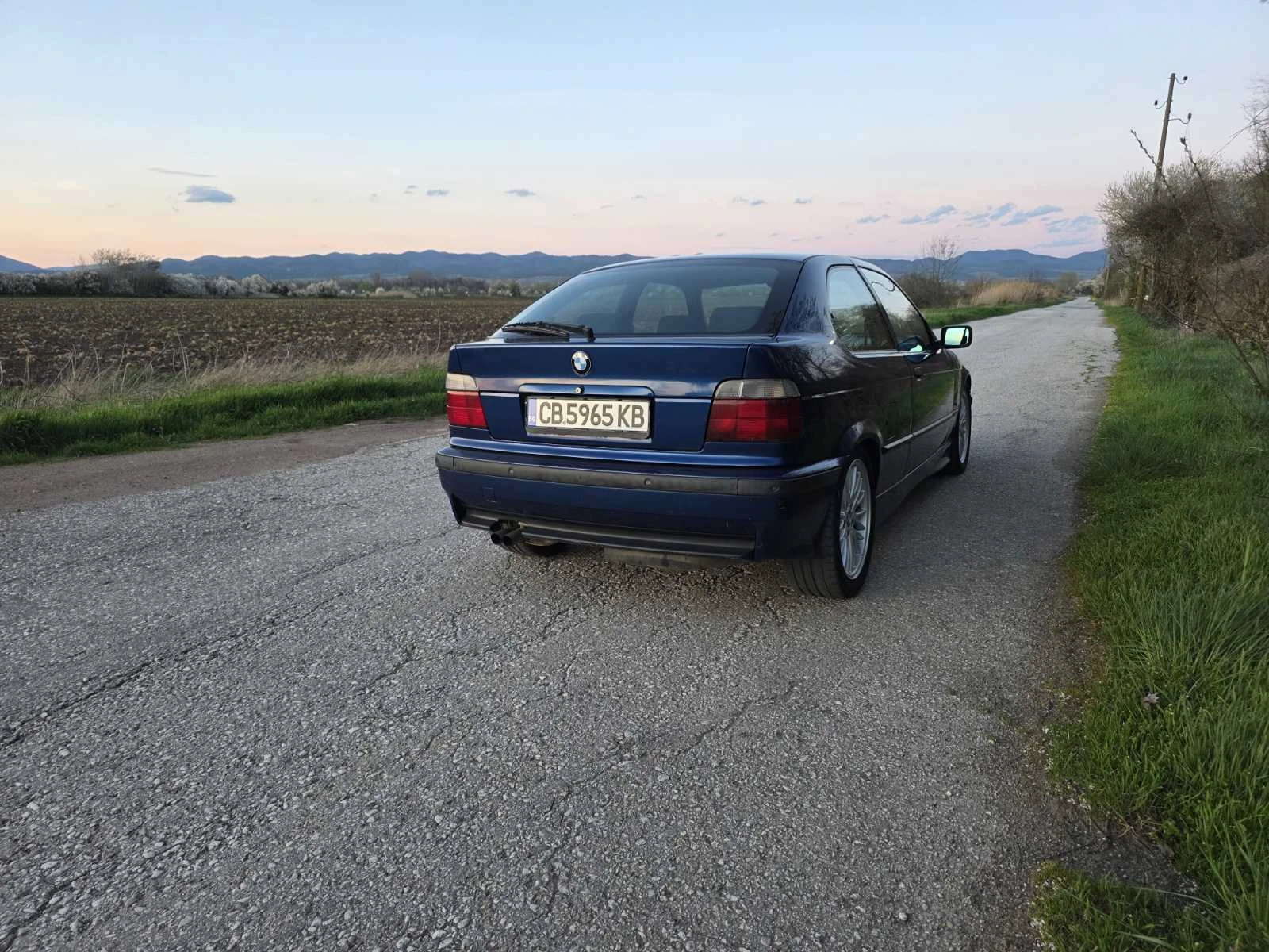 BMW 323 TI, снимка 6 - Автомобили и джипове - 54127651