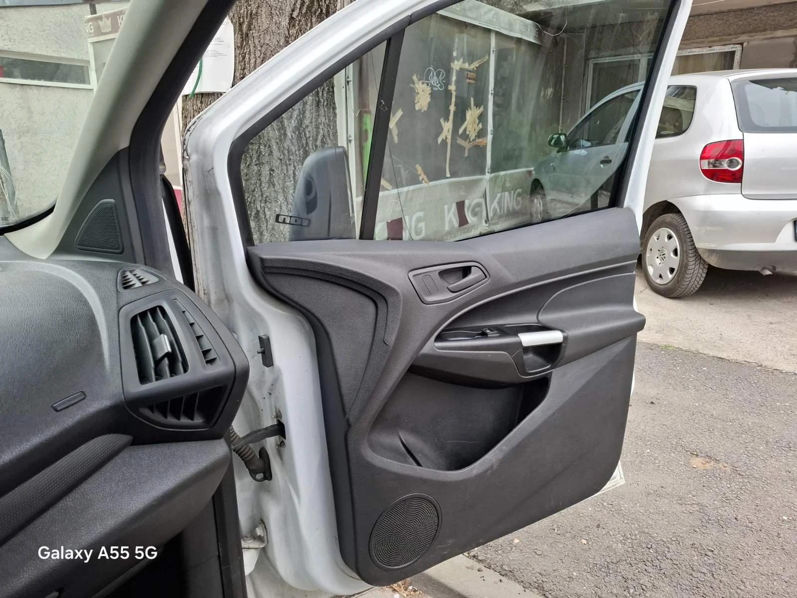 Ford Transit Custom 1.5 tdci, снимка 9 - Автомобили и джипове - 54207320