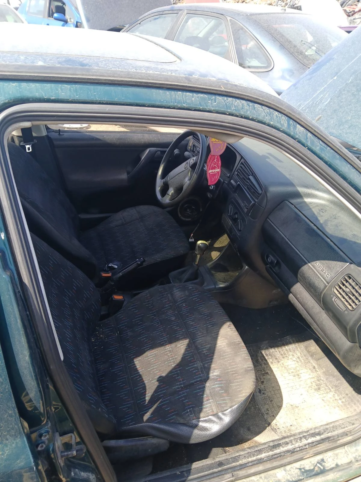 VW Golf 3, снимка 4 - Автомобили и джипове - 54300517