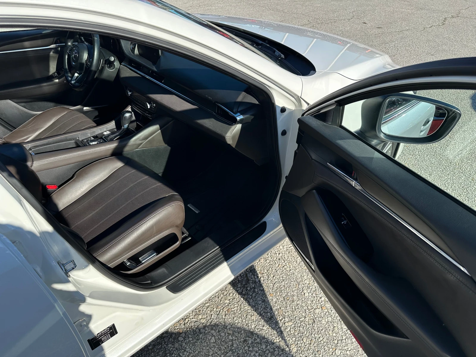 Mazda 6 TAKUMI 2.5 ������ 194 �.�. ������ ������ �� ������ | Mobile.bg � ����������� 6
